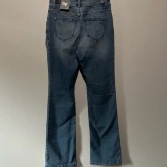INC- NWT Flare Leg Curvy Fit Denim Jeans with Sparkly Diamond Rhinestone Size 2 - Picture 2 of 6